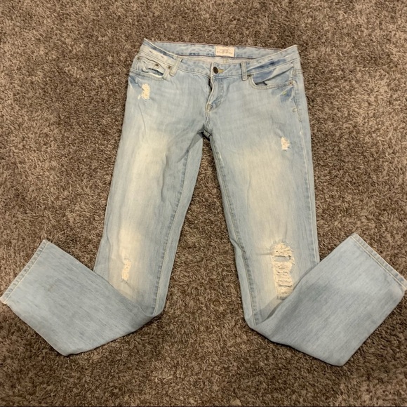 Women’s Aeropostale Jeans - Picture 2 of 5